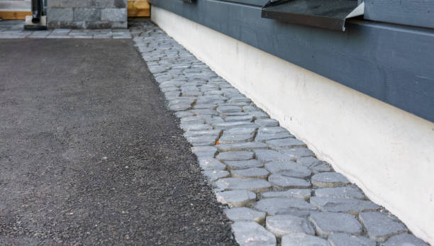 Best Asphalt Driveway Installation  in Eau Claire, WI